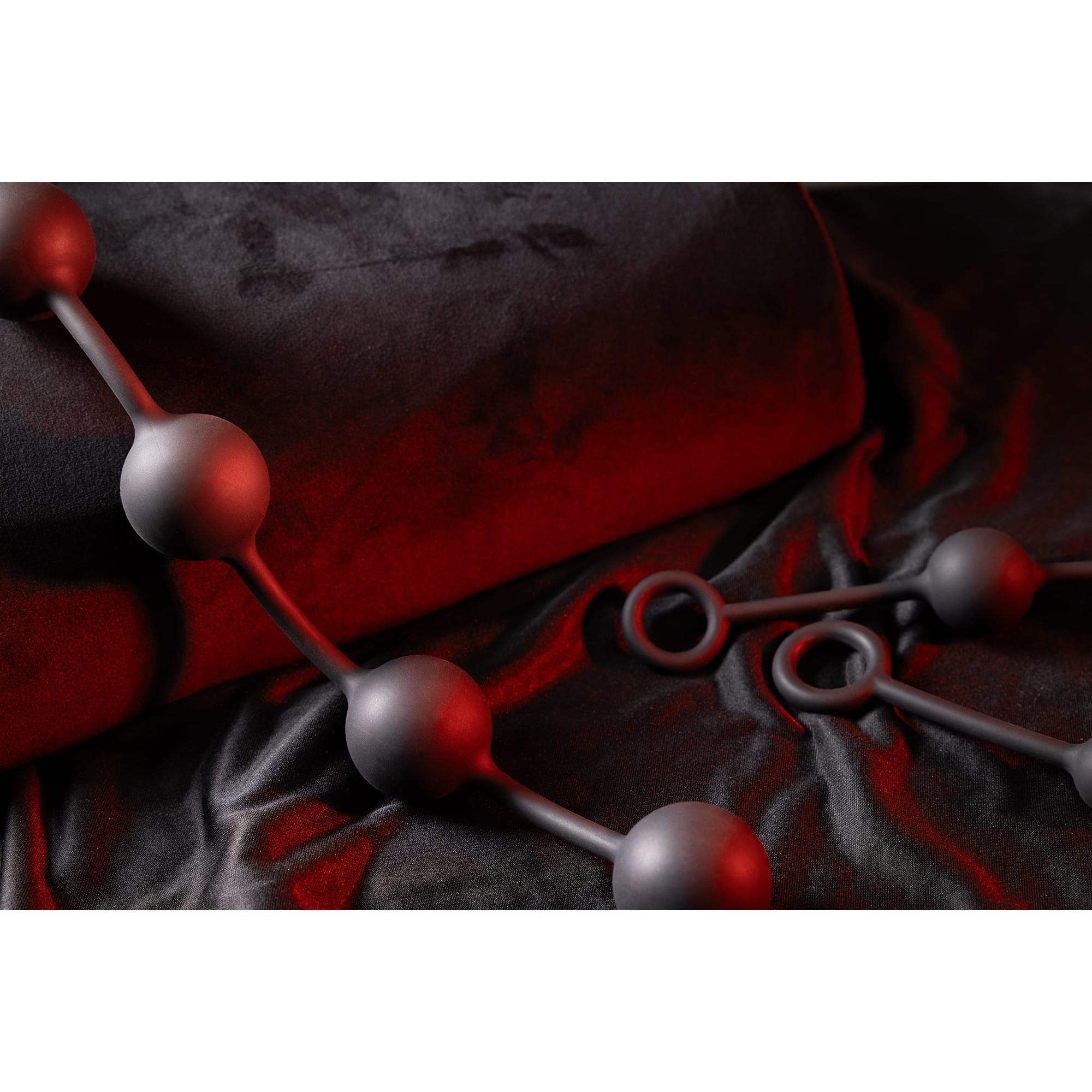 BOLAS ANAIS EM SILICONE LARGE OUCH! PRETAS - Image 5